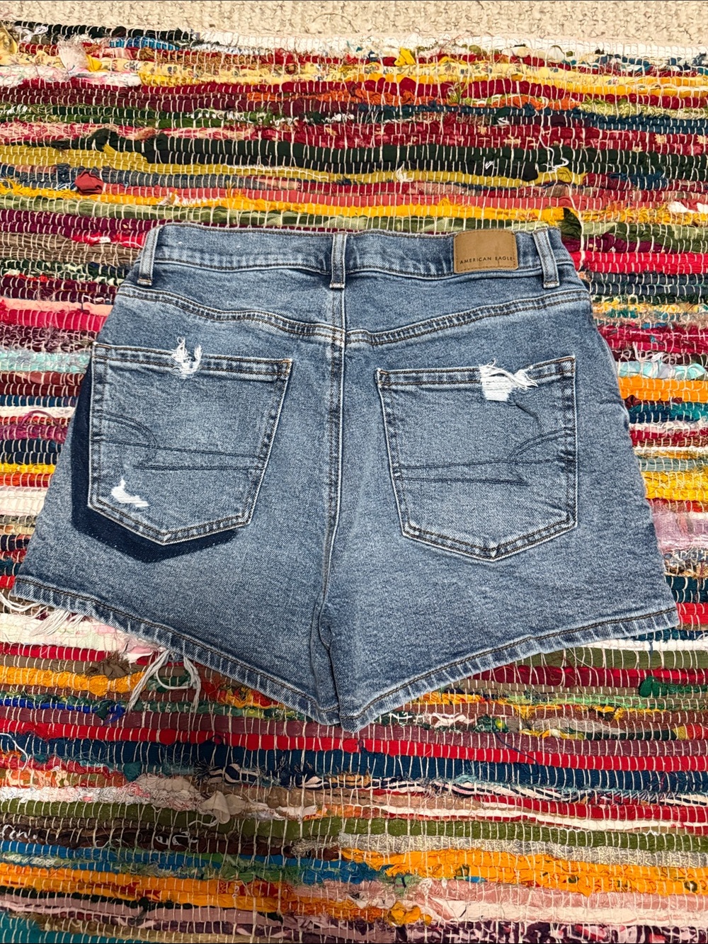 American Eagle Outfitters Relaxed Fit Distressed Denim Shorts - Picture 2 of 4